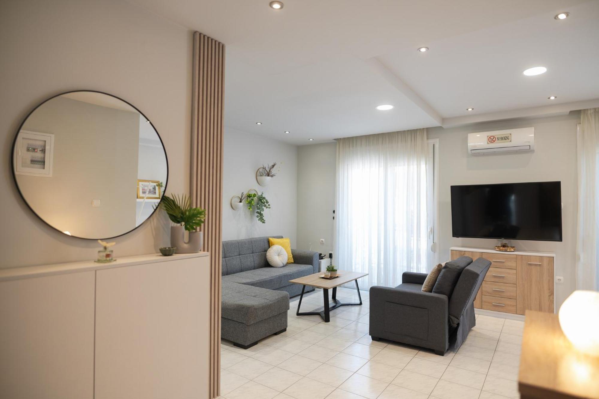 Magico Home City Heart Luxury Appartment 亚历山德鲁波利斯 外观 照片